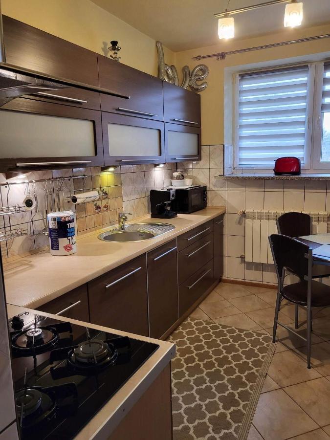 3-Pokojowe Mieszkanie Do Wynajecia, Tylicz Exteriör bild